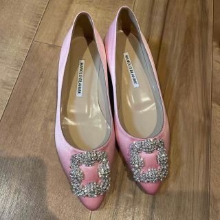 マノロブラニク(MANOLO BLAHNIK)のマノロブラニク　ハンギシフラット(ハイヒール/パンプス)