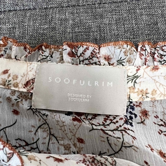 【◎美品◎】SOOFULRIM ブラウス 長袖 春 シースルー 花柄 ブラウン レディースのトップス(シャツ/ブラウス(長袖/七分))の商品写真