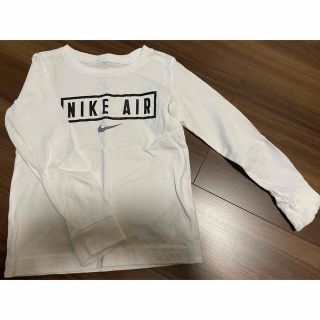 ナイキ(NIKE)のキッズ　NIKETシャツ　92〜98cm(Tシャツ/カットソー)