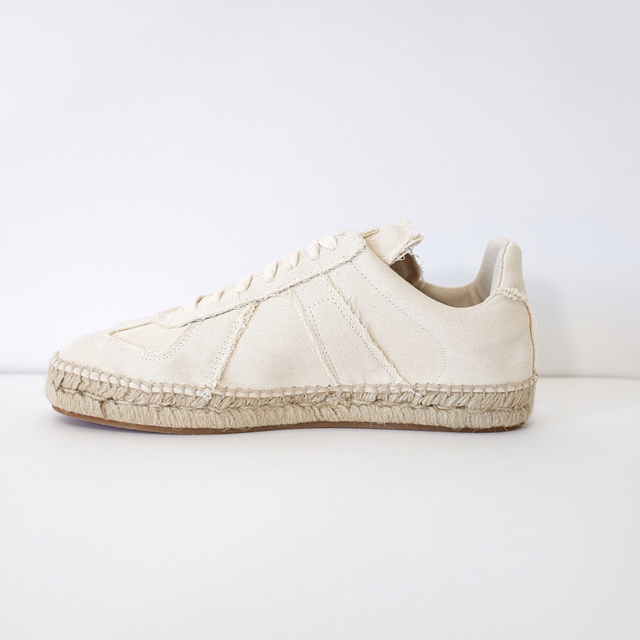 Maison Martin Margiela(マルタンマルジェラ)の新品正規品 maison margiela メンズ レプリカ エスパドリーユ メンズの靴/シューズ(スニーカー)の商品写真