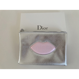 ディオール(Dior)の【Dior】ディオール ノベルティポーチ シルバー 【新品未使用】(ポーチ)