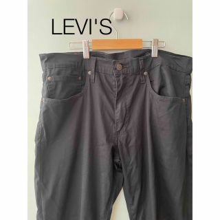 リーバイス(Levi's)のリーバイス　メンズブラックボトムス　メンズパンツ　ストレッチ　ストレートパンツ(カジュアルパンツ)