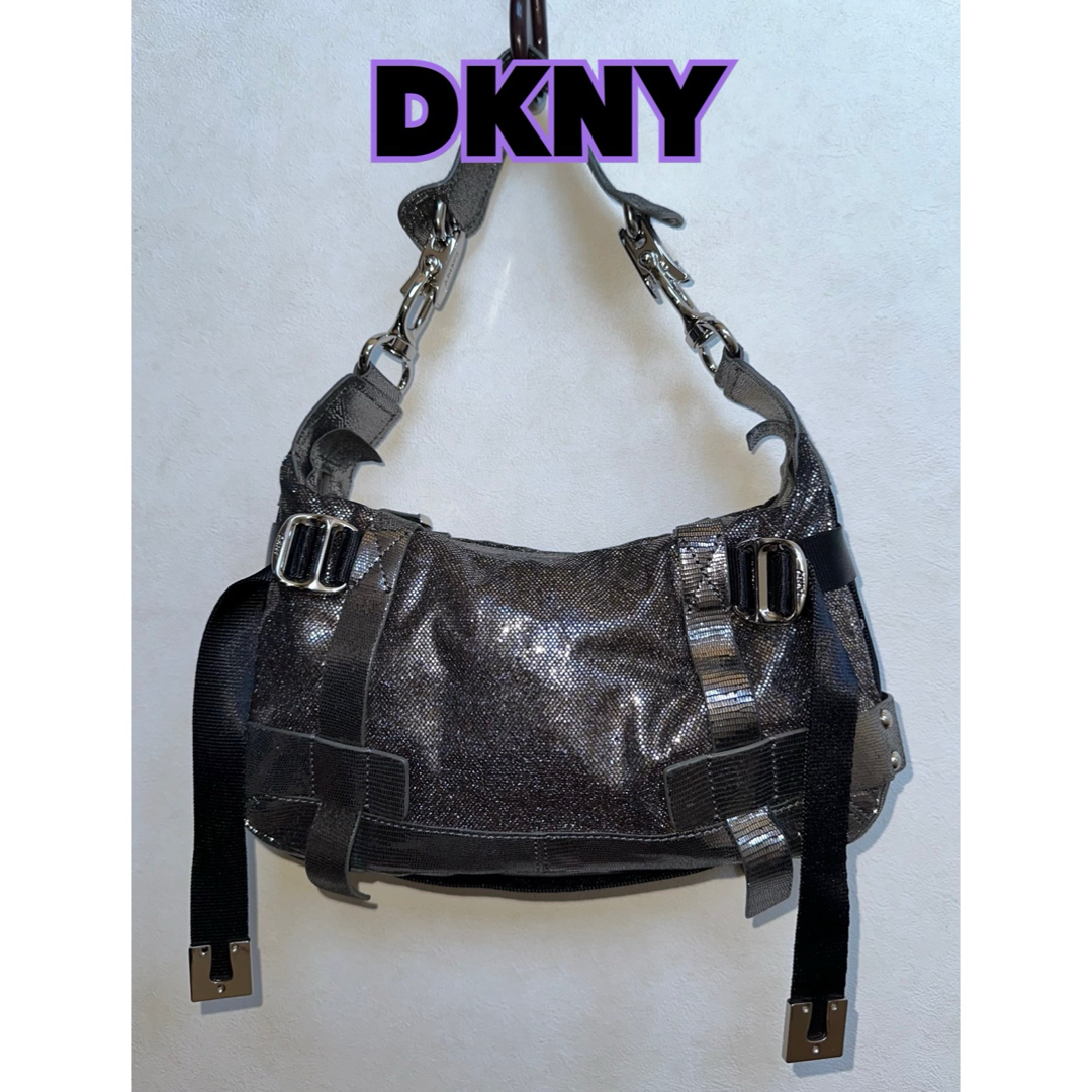 DKNY（ダナキャランニューヨーク）／ 肩掛けショルダーバッグ