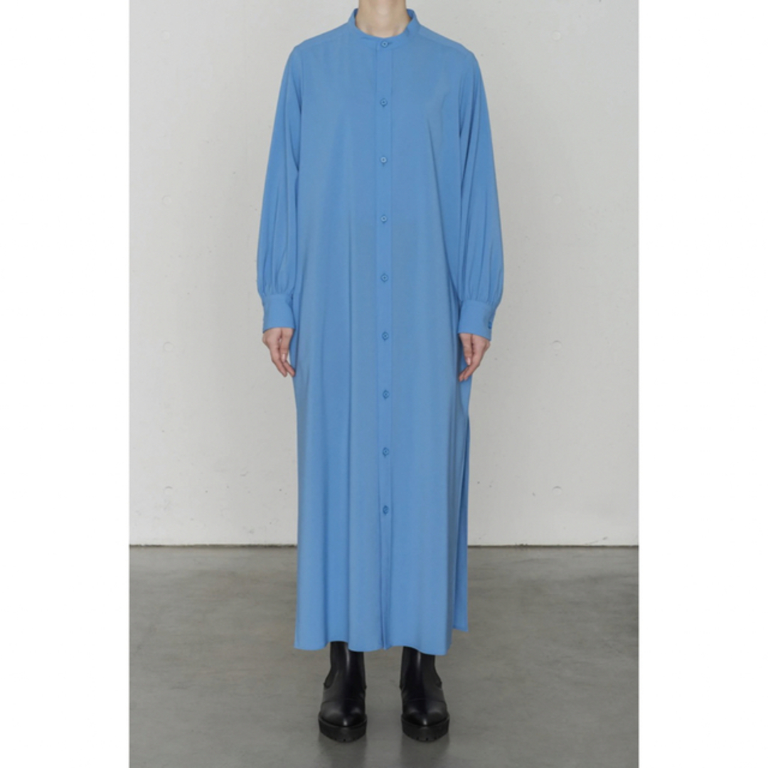 HYKE(ハイク)のHYKE ハイク SHIRT MAXI DRESS ワンピース 2022AW  レディースのワンピース(ロングワンピース/マキシワンピース)の商品写真