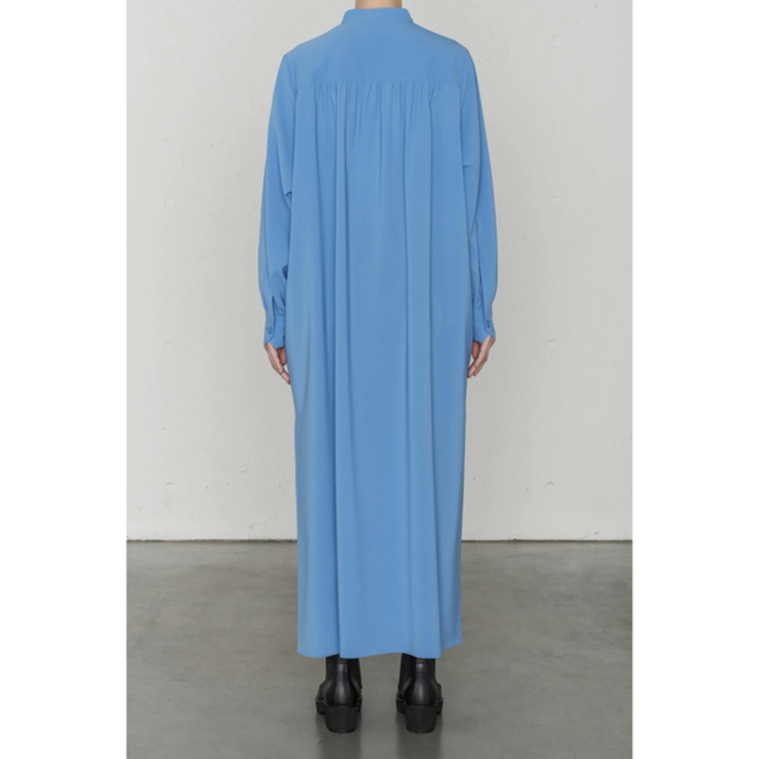 HYKE(ハイク)のHYKE ハイク SHIRT MAXI DRESS ワンピース 2022AW  レディースのワンピース(ロングワンピース/マキシワンピース)の商品写真