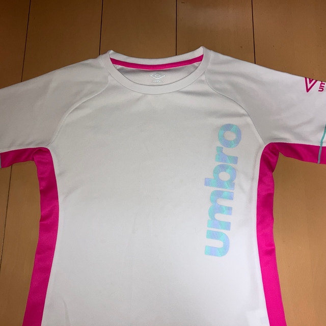 UMBRO(アンブロ)のトレーニングウェア スポーツ/アウトドアのランニング(ウェア)の商品写真