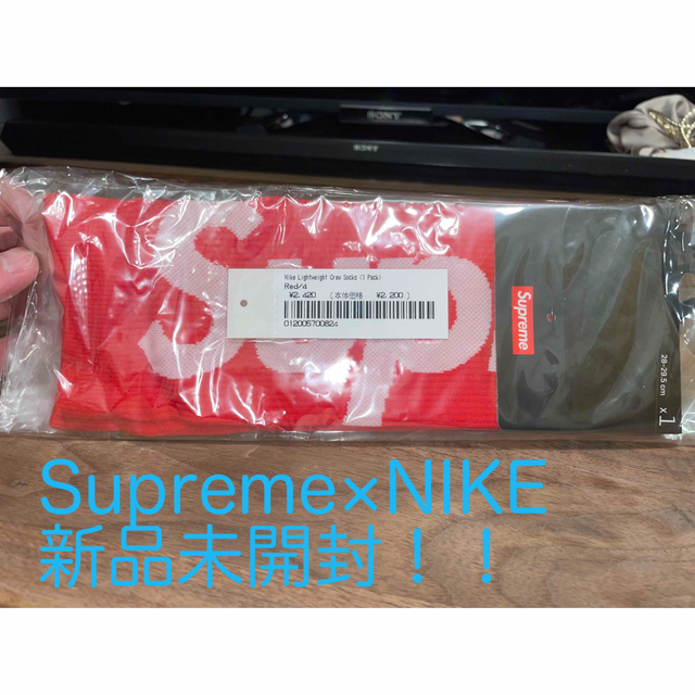 Supreme Nike Lightweight Crew Socks Red