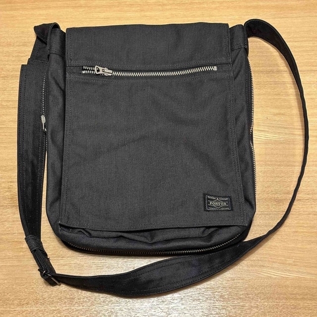 PORTER(ポーター)の【美品】PORTER SMOKY ショルダーバッグ 592-07628 メンズのバッグ(ショルダーバッグ)の商品写真