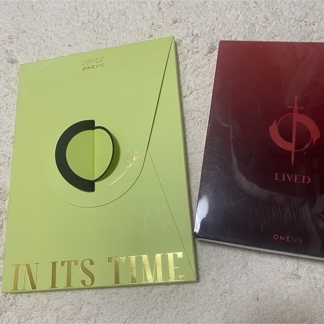 Oneus IN ITS TIME アルバムセット エンタメ/ホビーのCD(K-POP/アジア)の商品写真