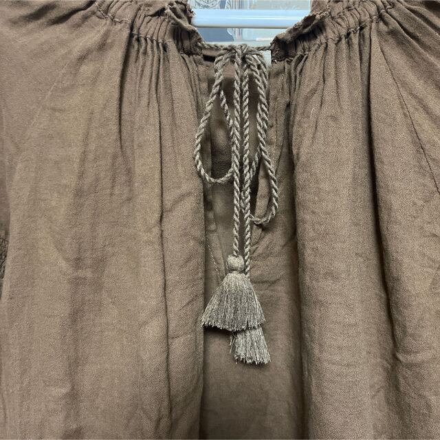 ブラウンのスモック風トップス☆オリエンタルの通販 by alterna's shop