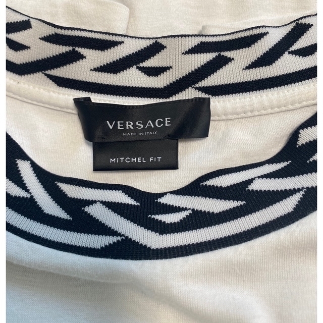 VERSACE 【ヴェルサーチェ】ラ・グレカ ロゴ ハイネック Tシャツ 2020 
