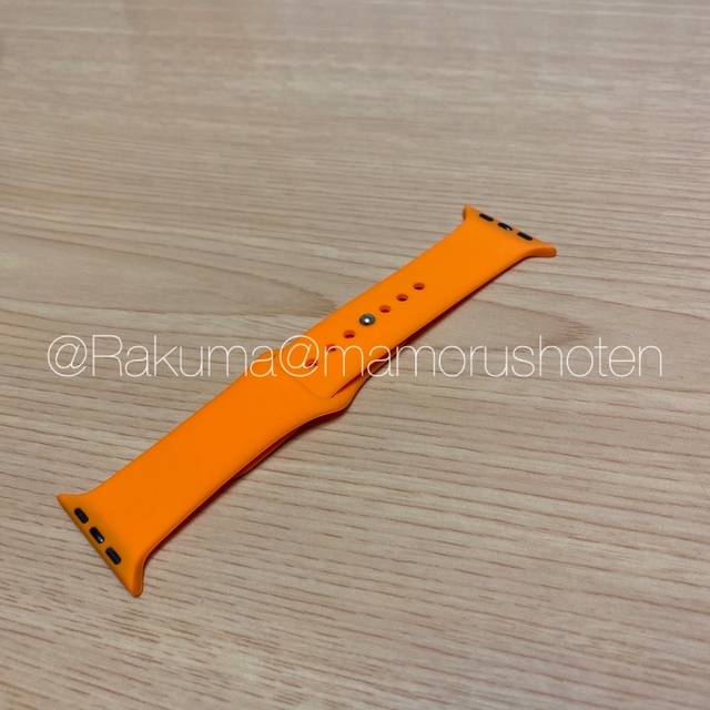 Apple Watch band orange メンズの時計(ラバーベルト)の商品写真