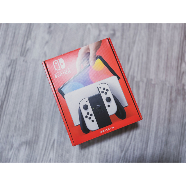 【新品未使用】 任天堂 Nintendo Switch 有機EL ホワイト