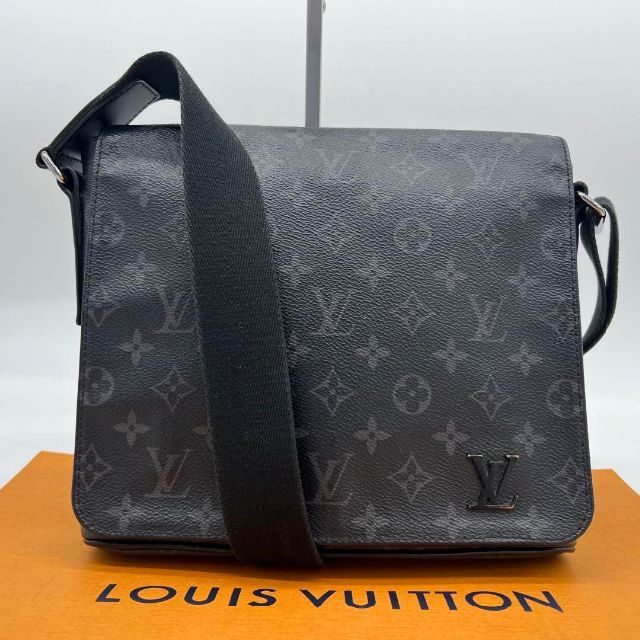 Louis Vuitton Damier Graphite District PM Shoulder Bag Crossbody Men Z1198