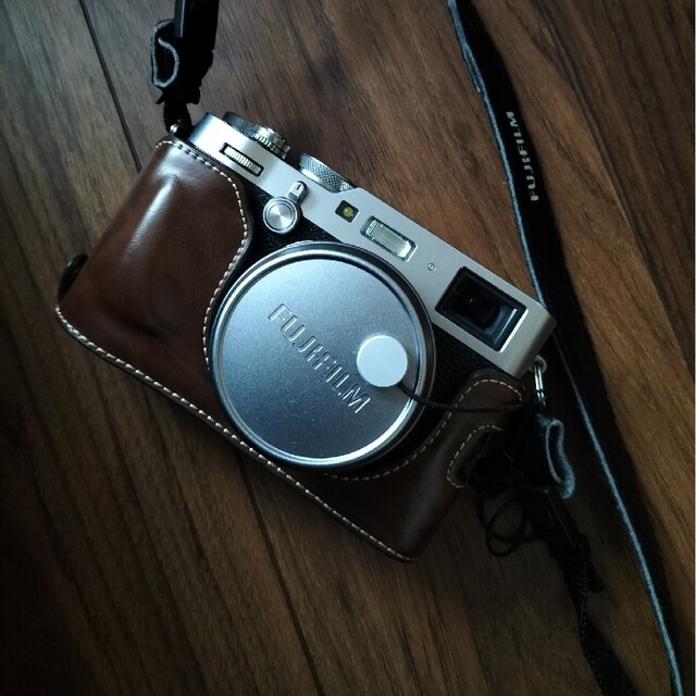 FUJIFILM　x100f