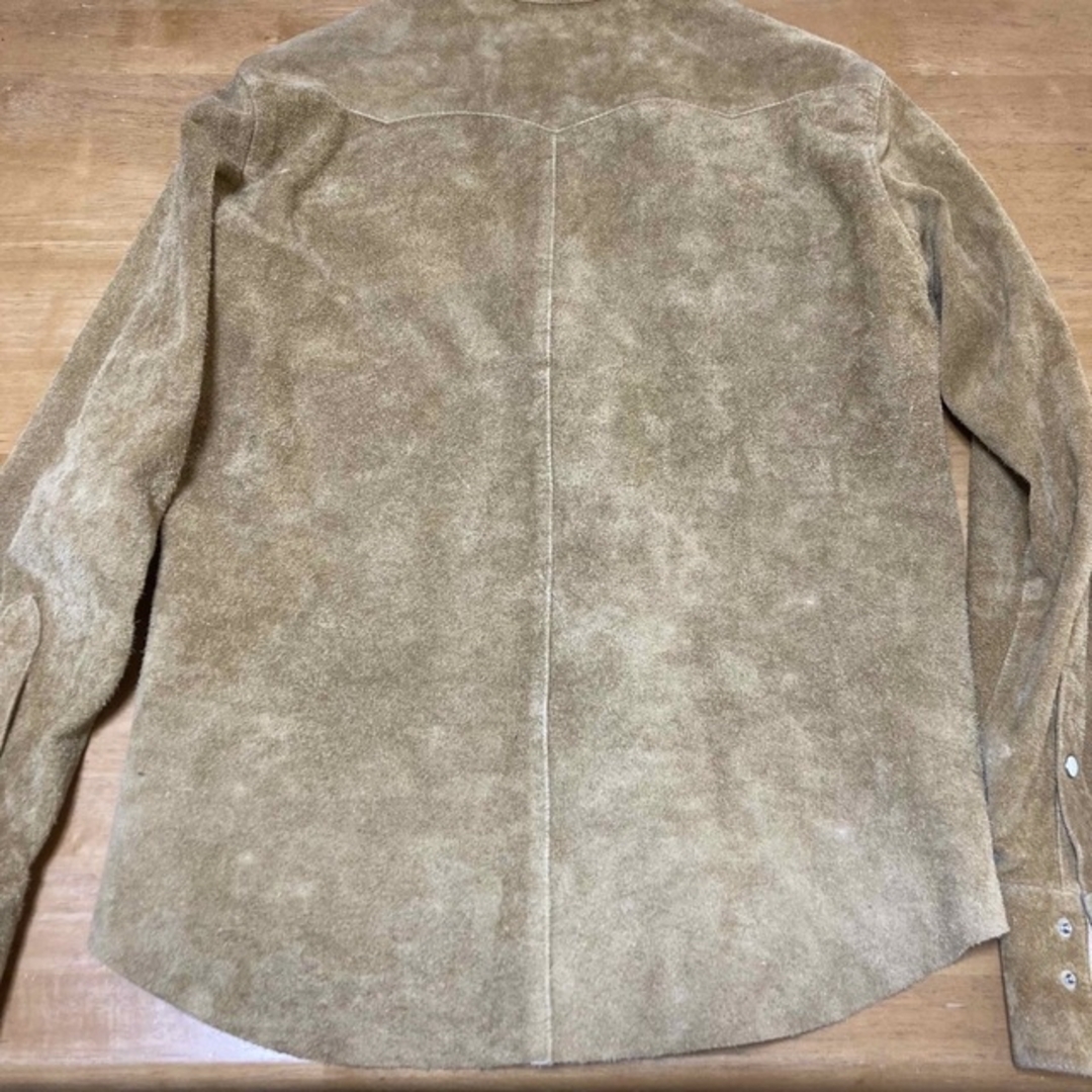 UNUSED(アンユーズド)のUNUSED ノーカラー　スエードシャツ　ウエスタンシャツ　アンユーズド　 メンズのジャケット/アウター(ノーカラージャケット)の商品写真