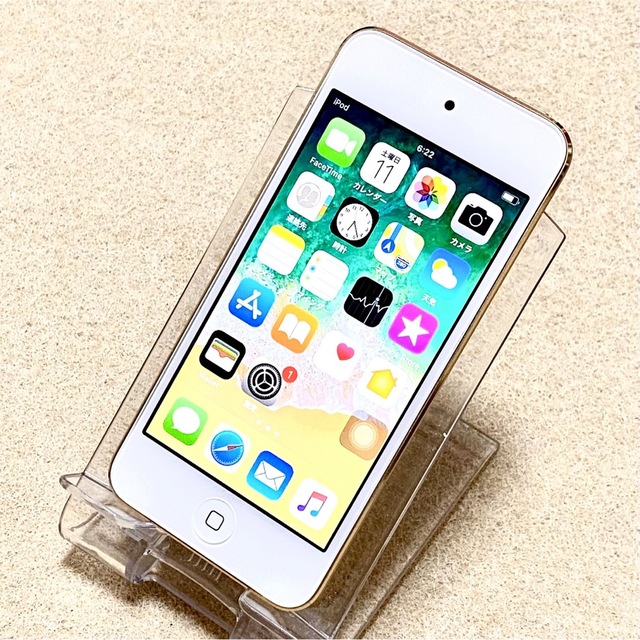 Apple(アップル)の❤️新品ケーブル付属❤️Apple iPod touch 第6世代 カメラ搭載 スマホ/家電/カメラのオーディオ機器(ポータブルプレーヤー)の商品写真