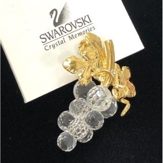 スワロフスキー(SWAROVSKI)のスワロフスキー　ブローチ　葡萄　ぶどう　SWAROVSKI (ブローチ/コサージュ)