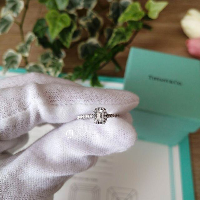 Tiffany & Co.(ティファニー)のティファニー　ソレスト　エメラルドカット　ダイヤモンドリング　ハーフエタニティ レディースのアクセサリー(リング(指輪))の商品写真