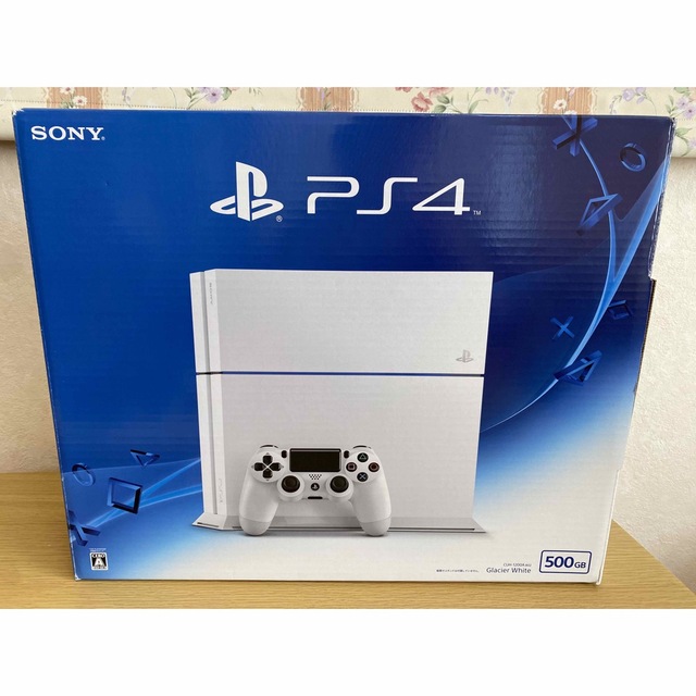 PlayStation®4 グレイシャー・ホワイト 500GB 1