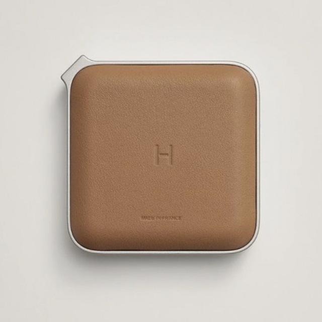 入手困難❣️正規エルメスモバイルバッテリー 充電器