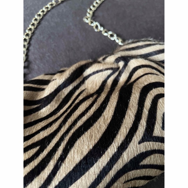アパルトモン【AULENTTI】Zebra 2Way クラッチバック キャメル