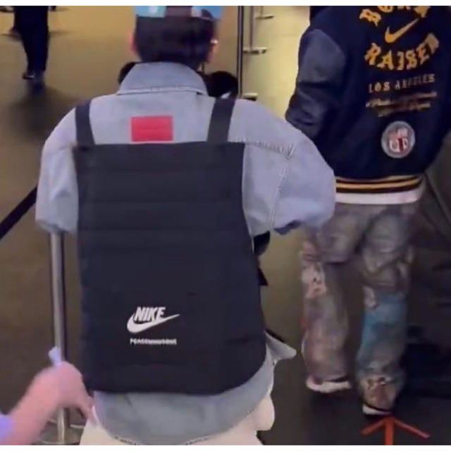 PEACEMINUSONE PMO x NIKE Jacket & Vest 「かわいい~!」 www.fasf