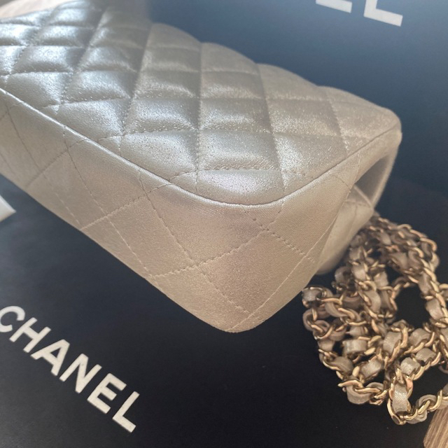 CHANEL(シャネル)の専用ページ レディースのバッグ(ショルダーバッグ)の商品写真