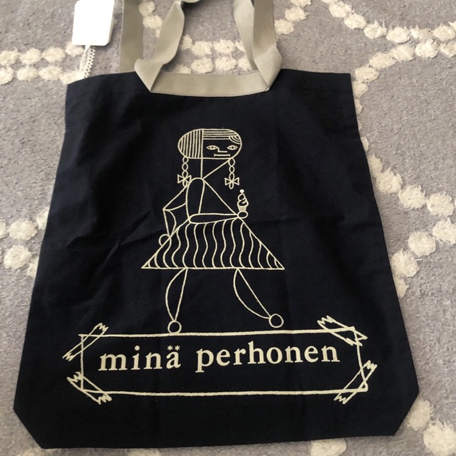 mina perhonen(ミナペルホネン)のミナペルホネン★ワンマイルバッグ レディースのバッグ(トートバッグ)の商品写真
