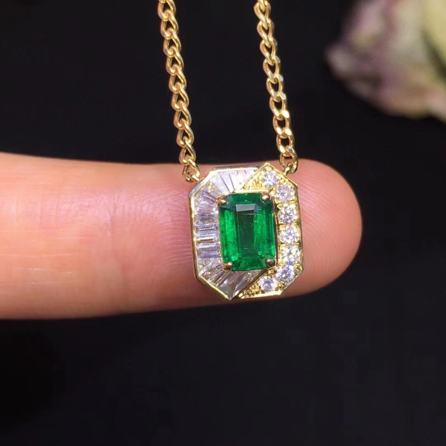 ⭐天然 エメラルド ネックレス k18 0.84ct - ネックレス