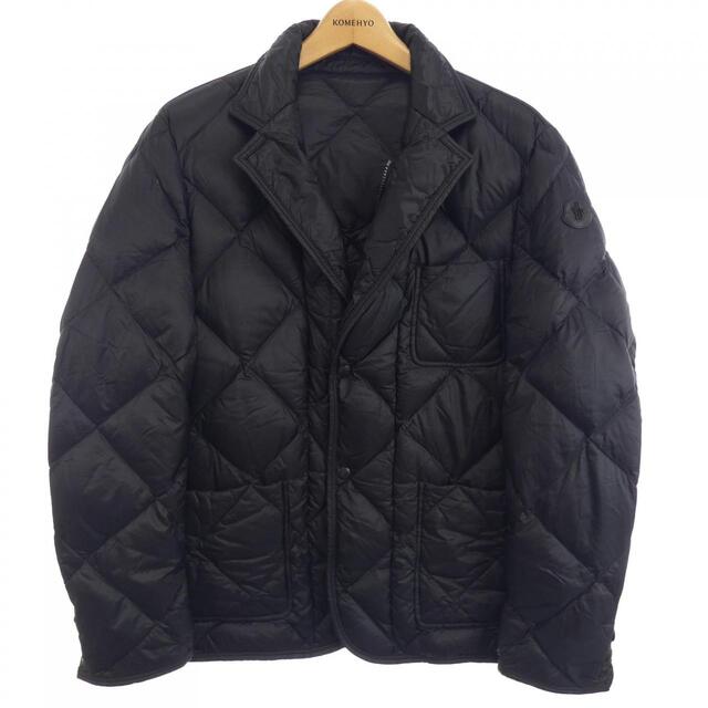 モンクレール MONCLER ダウンジャケット