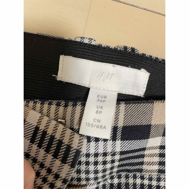 H&M(エイチアンドエム)のH&M チェック柄　スラックス レディースのパンツ(その他)の商品写真