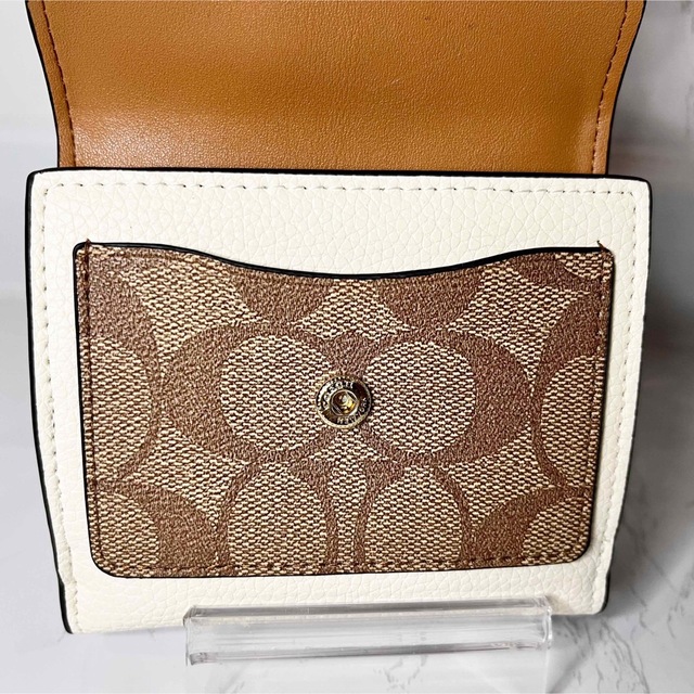 COACH(コーチ)の☆NEW☆ COACH GEORGIE SMALL WALLET 三つ折り財布♪ レディースのファッション小物(財布)の商品写真