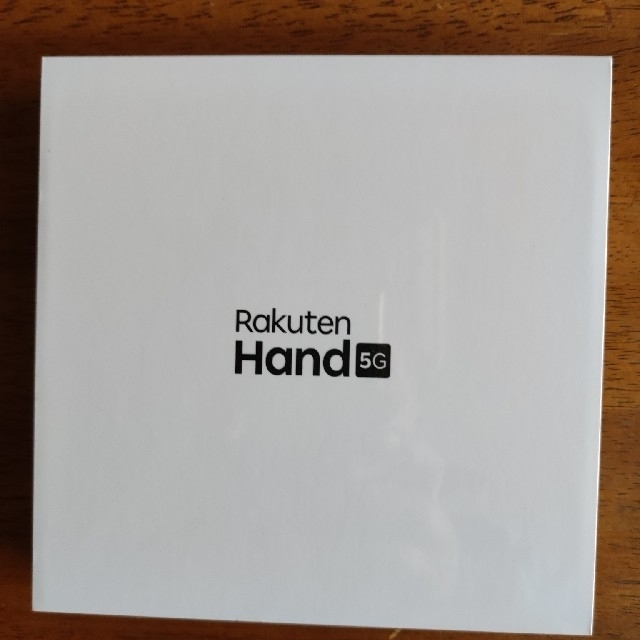 【新品未開封 】Rakuten Hand 5G ブラック スマホ/家電/カメラのスマートフォン/携帯電話(スマートフォン本体)の商品写真