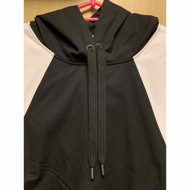 正規新品 22SS BURBERRY バーバリー バイカラー パーカー