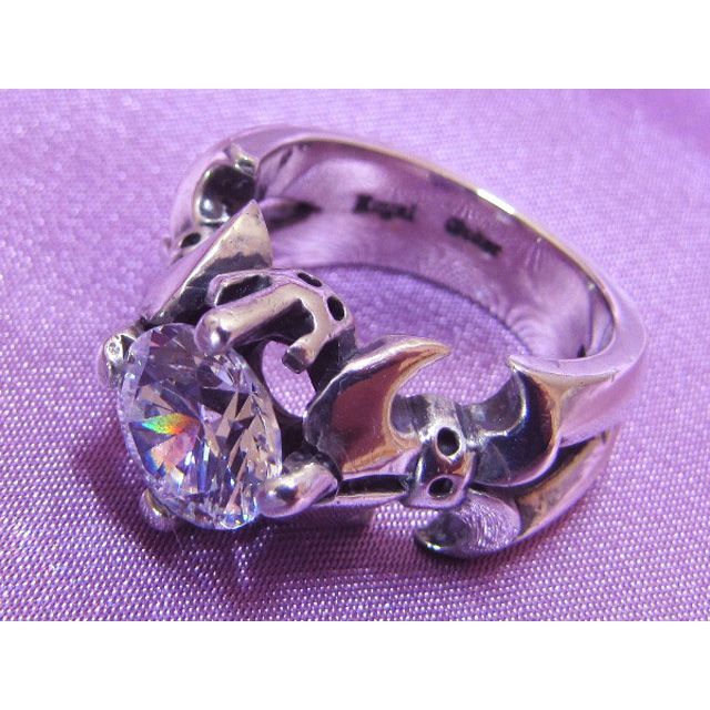 ROYALORDER(ロイヤルオーダー)のRoyal Order Vamp with CZ Ring 10号 レディースのアクセサリー(リング(指輪))の商品写真