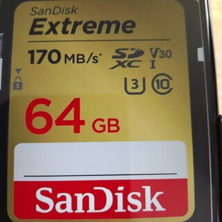 サンディスク(SanDisk)のマイクロSDカード　64GB(PC周辺機器)