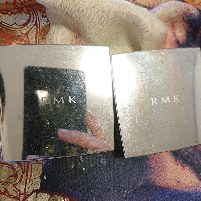 RMK(アールエムケー)のRMK チーク アイシャドウ 併用2色セット コスメ/美容のベースメイク/化粧品(アイシャドウ)の商品写真