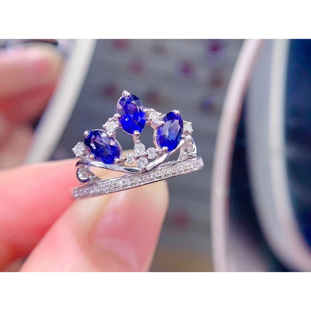 【高級】 ブルーサファイア  リング k18 1.2ct レディースのアクセサリー(リング(指輪))の商品写真