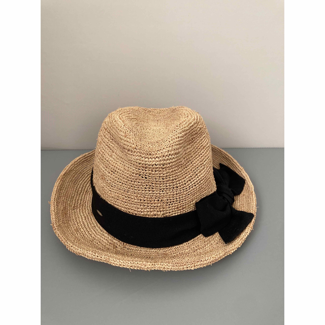 CA4LA(カシラ)の【CA4LA】黒リボンストローハット レディースの帽子(麦わら帽子/ストローハット)の商品写真
