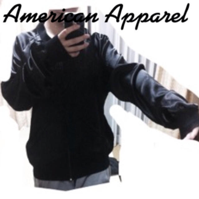 American Apparel(アメリカンアパレル)のshan様お取り置き レディースのジャケット/アウター(ノーカラージャケット)の商品写真