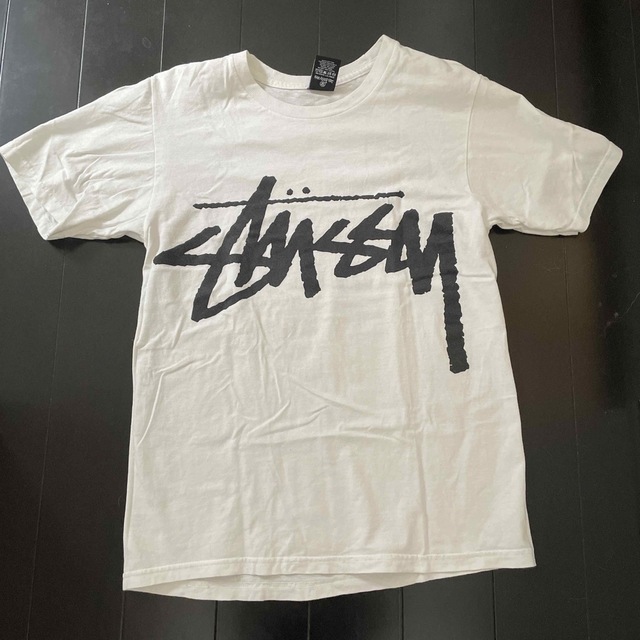 STUSSY(ステューシー)のスチューシー　白T レディースのトップス(Tシャツ(半袖/袖なし))の商品写真