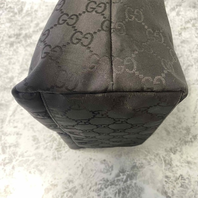 Gucci - GUCCI グッチ GG ナイロン レザー ワンショルダー バッグ