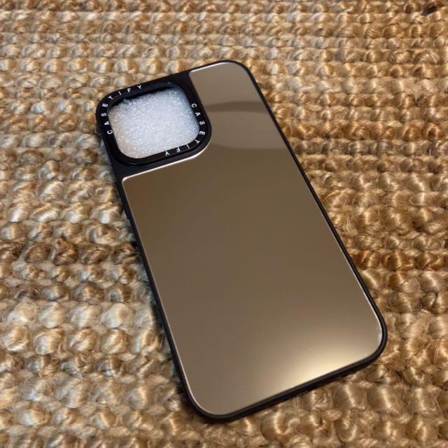 スマホ　カバー　iPhone 13pro ミラー　ケース　鏡　シンプル　シルバー スマホ/家電/カメラのスマホアクセサリー(iPhoneケース)の商品写真