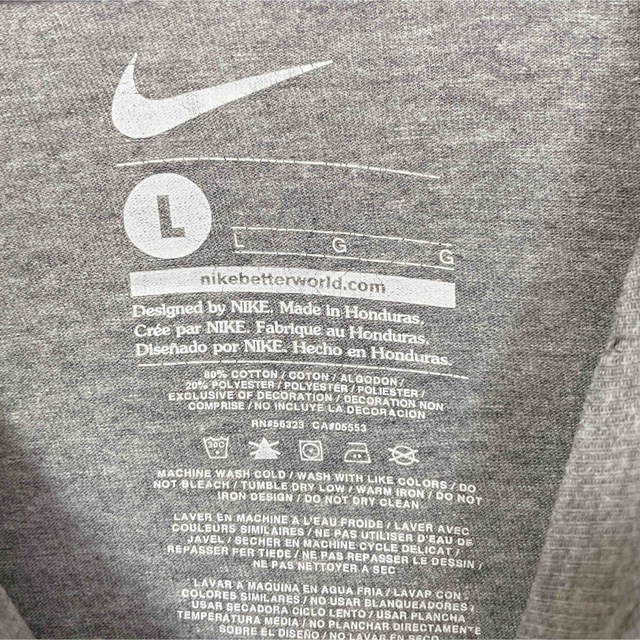 NIKE(ナイキ)のNIKE ナイキ 半袖tシャツ スウッシュ 大きいサイズ グレー 灰色 海外古着 レディースのトップス(Tシャツ(半袖/袖なし))の商品写真