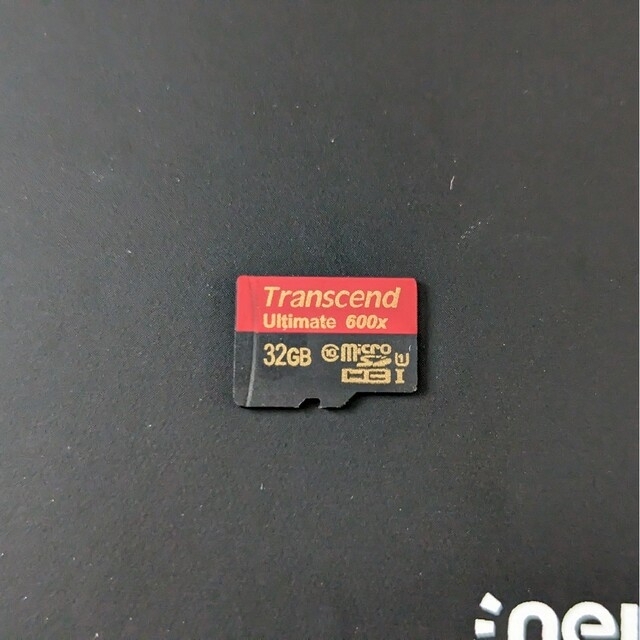 Newニンテンドー3DS LL メタリックレッド microSDHC32GB付