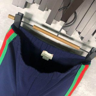 Gucci - 『GUCCI』グッチ (10) シェリーラインハーフパンツの通販 by