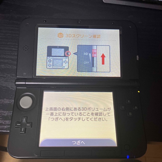 ニンテンドー3DSLL ブラックレッド 4