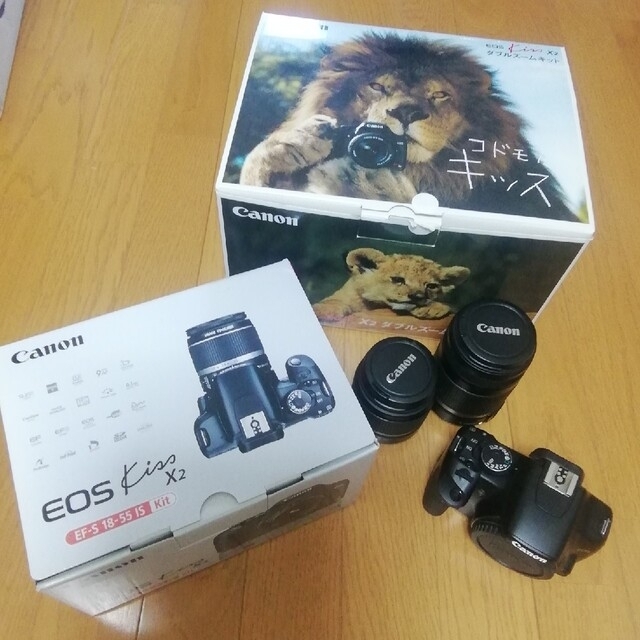 Canon EOS KISS X2 デジタル一眼レフカメラ Wズームキット - デジタル一眼