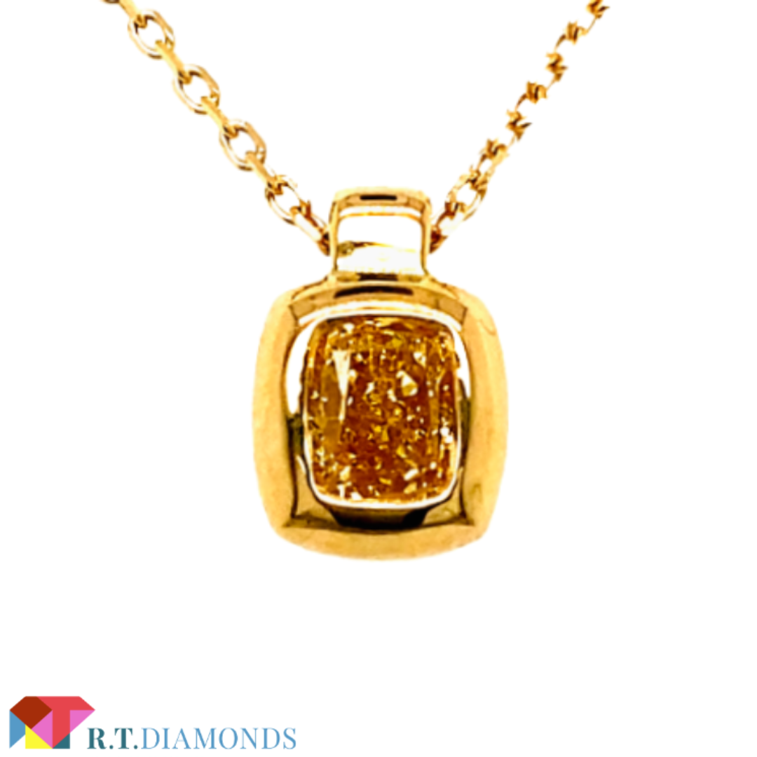 FANCY INTENSE ORANGY YELLOWネックレス！0.304ct